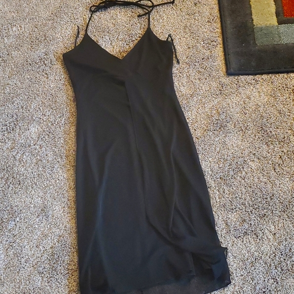 Dress - Picture 1 of 3